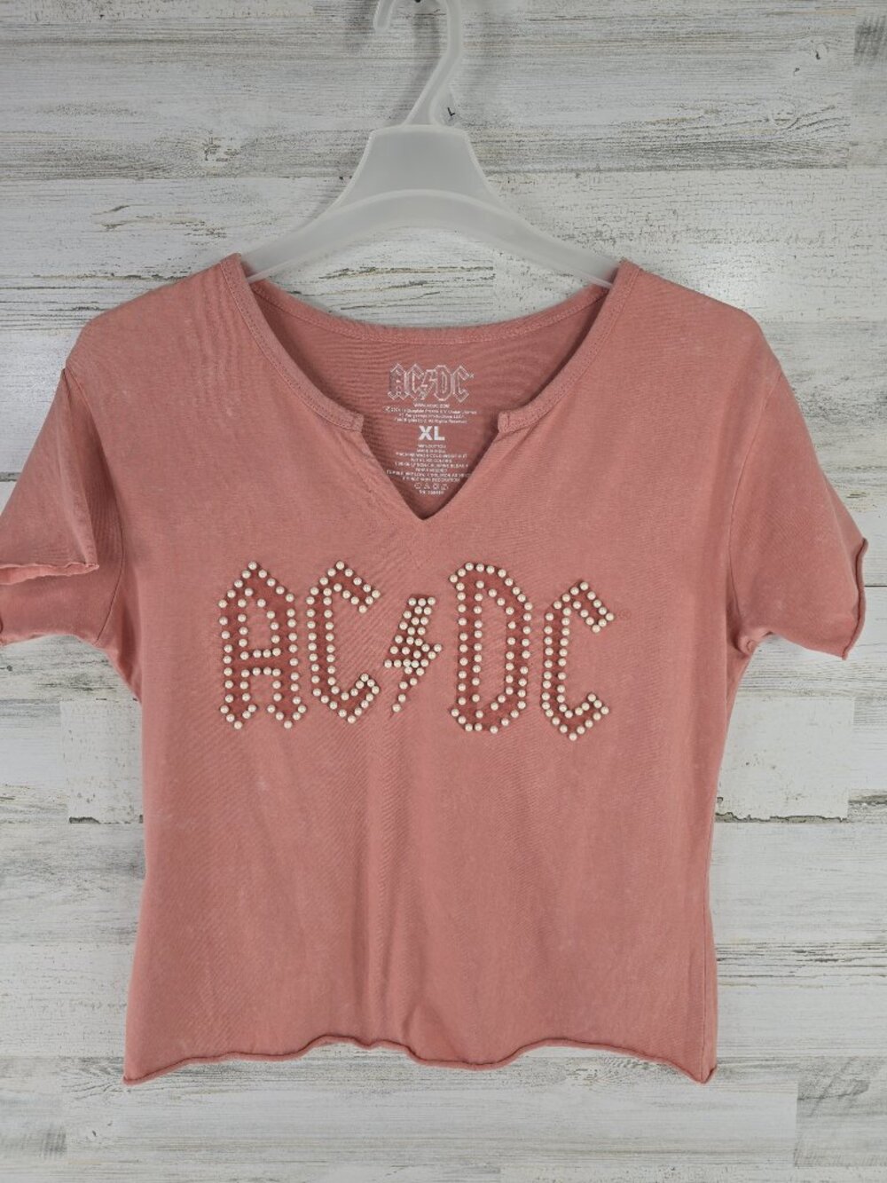AC/DC Womens SZ XL Pink V-Neck T-Shirt Faux Pearl Logo Raw Hem Cotton Distressed